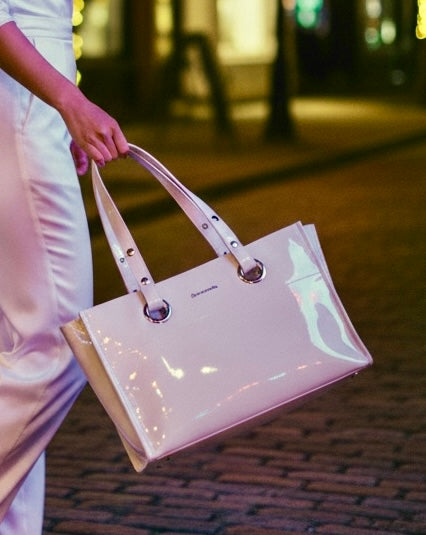 The Edith Leger Tote Series II size Medium