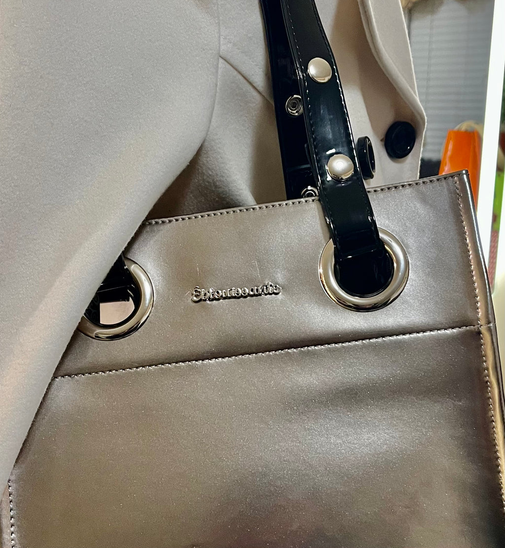 The Edith Leger Tote Series II size small